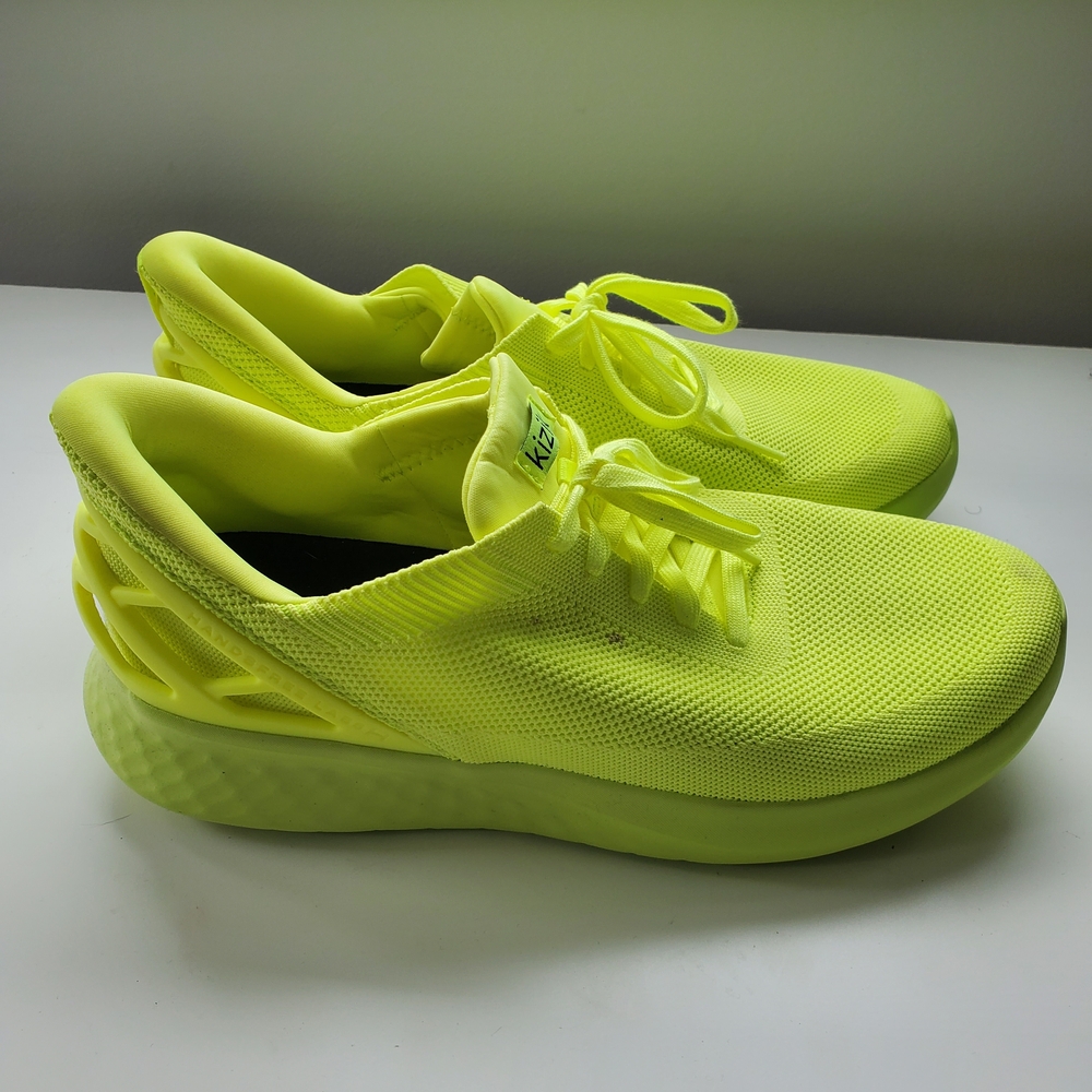 Kizik Men's Neon Yellow Athletic Shoes